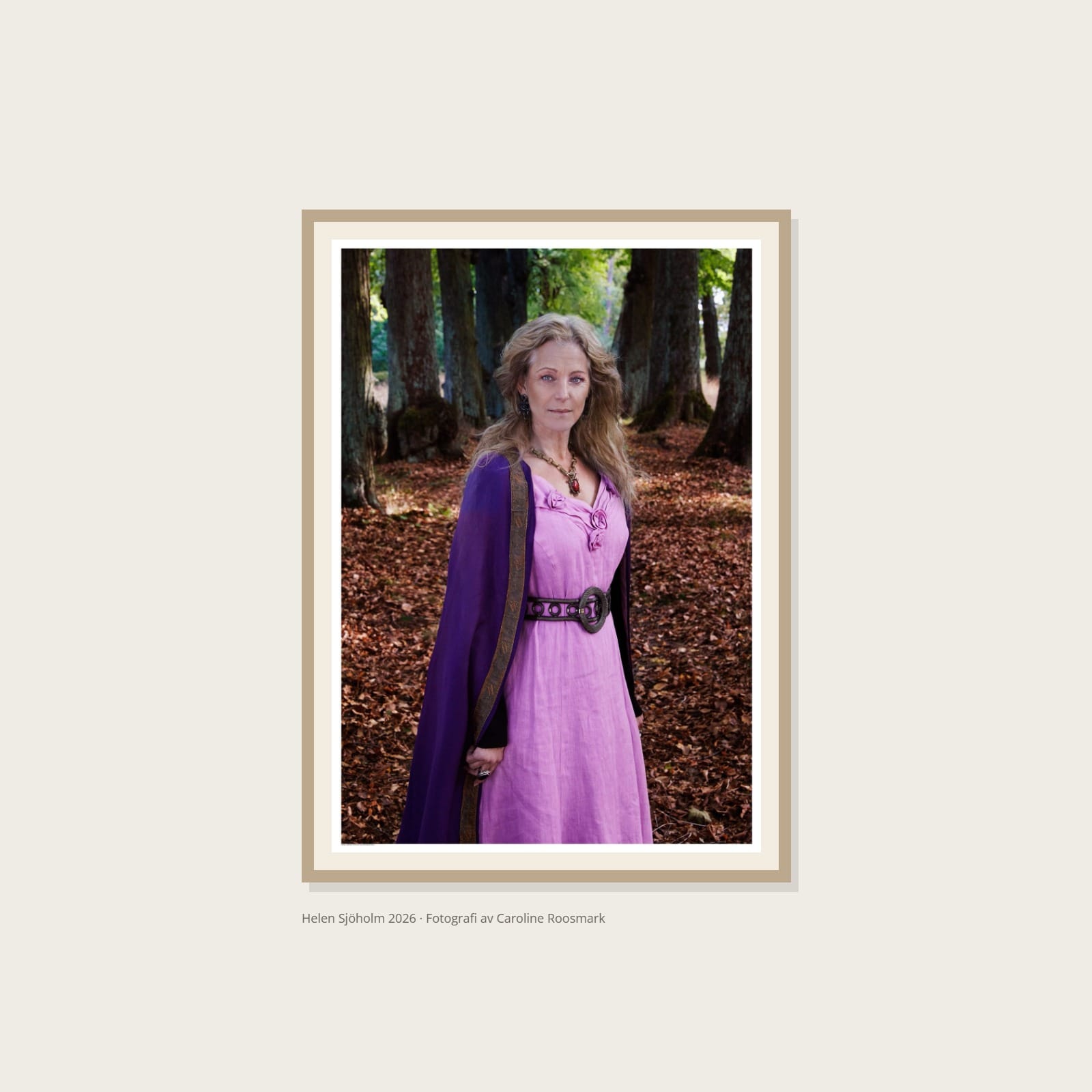 Helen Sjöholm © Foto Caroline Roosmark Helen Sjöholm Poster – Alla posters Roosmark av Caroline Roosmark