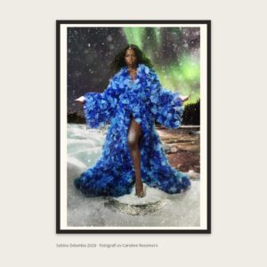 Sabina Ddumba – fotografi av Caroline Roosmark